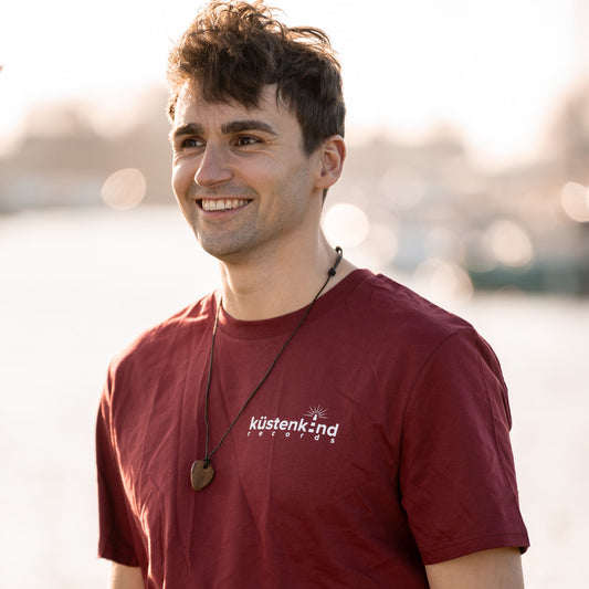 Leuchtturm T-Shirt weinrot